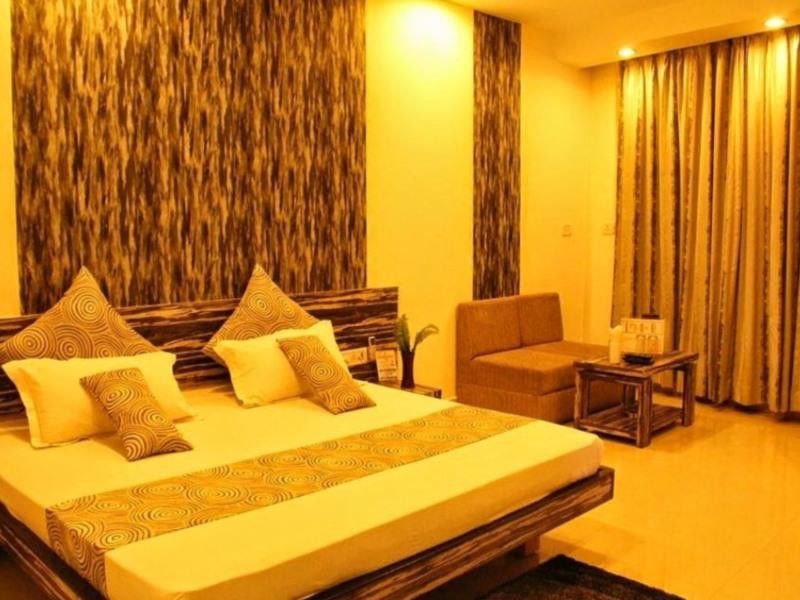 Hotel Shalimar Deluxe Bhopal Exteriör bild