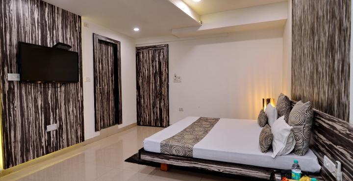 Hotel Shalimar Deluxe Bhopal Exteriör bild